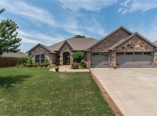 2702 SW Glenn Ridge Rd, Bentonville, AR 72713