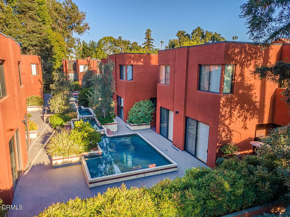 1st image of 776 S Orange Grove Blvd APT 11