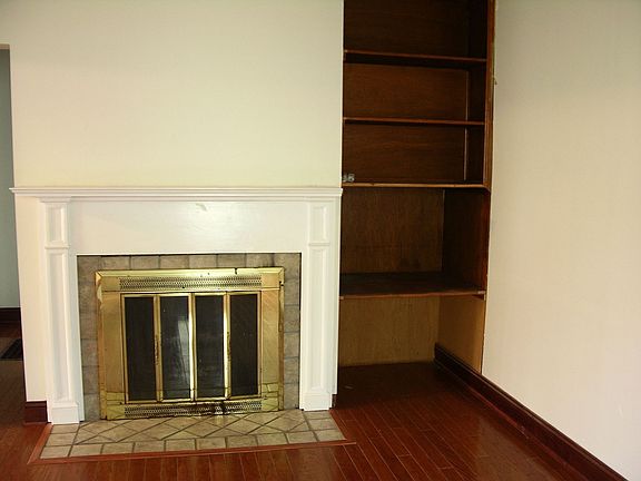 Fireplace in Living room