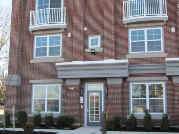 25 Hillside Ave, Metuchen, NJ