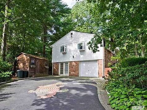3rd image of 34 Chateau Dr