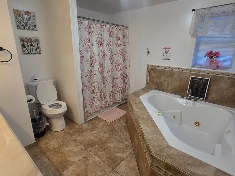 800 York Ave — Photo 13