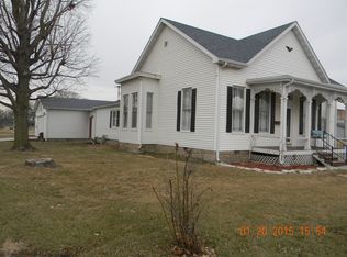 632 W South Main St, Carrollton, IL 62016