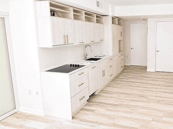 2nd image of 2422 17th St NW #207