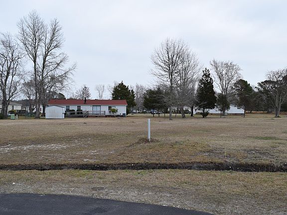 3rd image of 1120 Captains Court SW LOT 31 & 32
