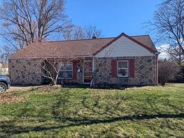 1085 Stevens Blvd, Eastlake, OH 44095