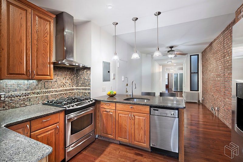 1st image of 208 E 90th St APT 5E
