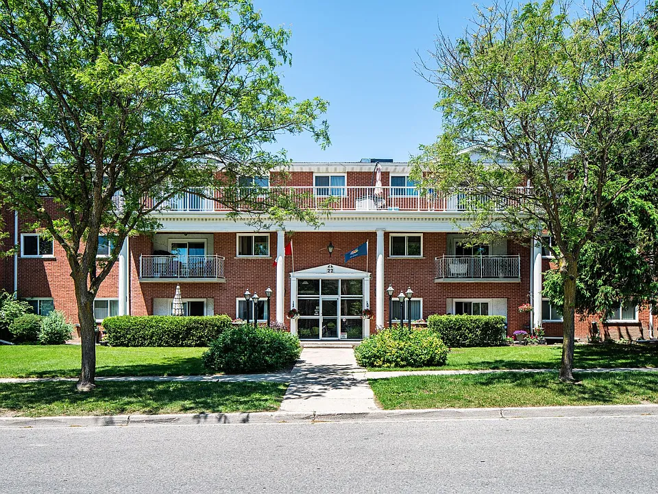 22 Greenwood Dr