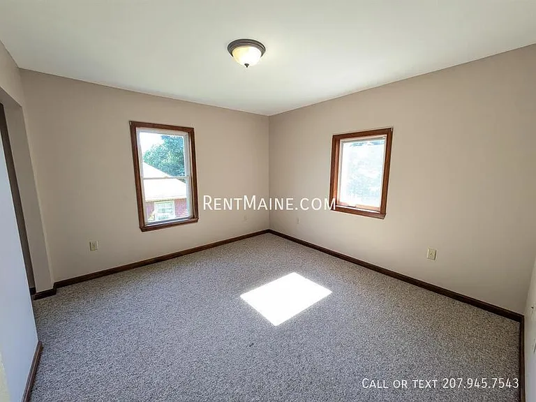 40 Dillingham St — Photo 27
