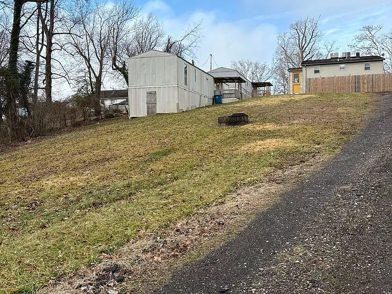 6187 Rosalind Rd — Photo 7