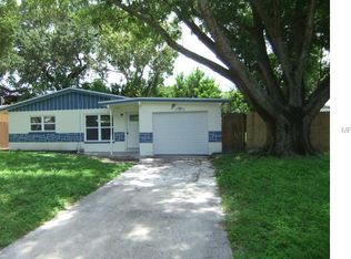 2201 Euclid Cir N, Clearwater, FL 33764