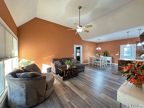 4th image of 192 Franck Ln