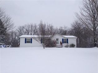 113 Damian Ln, Aliquippa, PA 15001