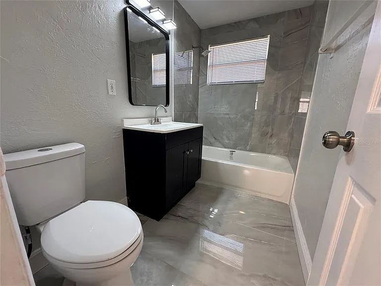 1825 134th Ave — Photo 9