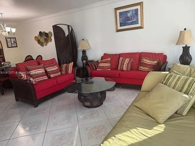 5401 Collins Ave #931 — Photo 22