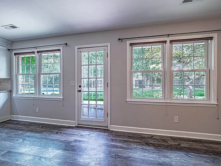 2704 Powhatan Dr — Photo 34
