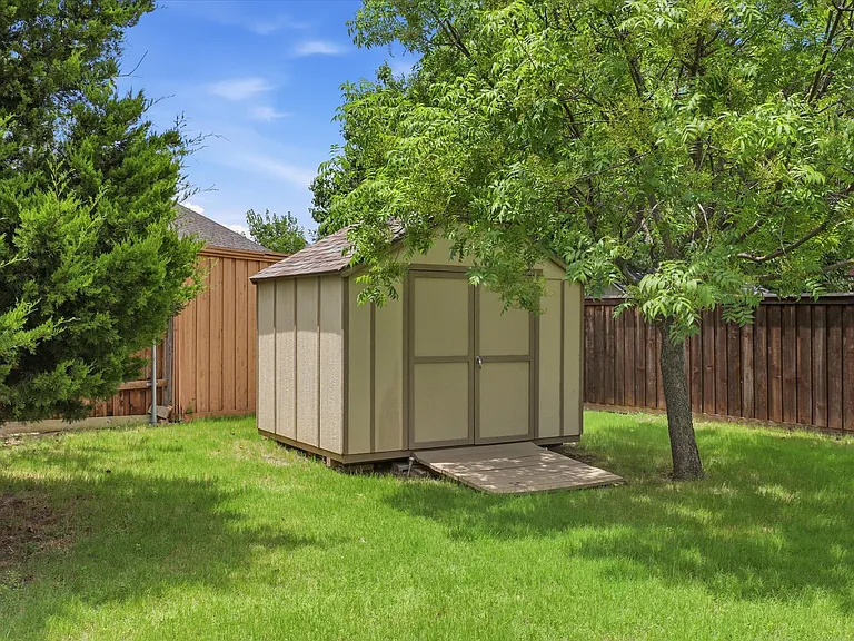 751 Trail Dr — Photo 30