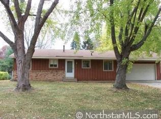 9817 Bluebird St NW, Coon Rapids, MN 55433