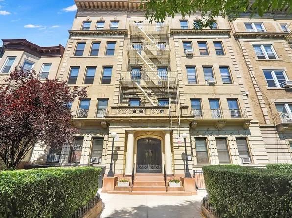465 Eastern Pkwy APT Q, Brooklyn, NY 11216
