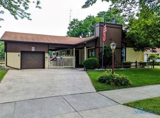 414 E Crocker St, Bradner, OH 43406