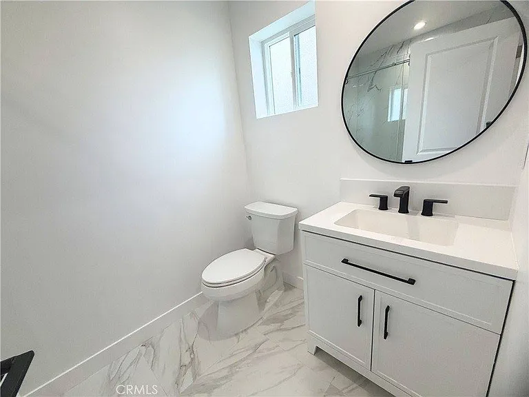 6709 Denny Ave — Photo 12