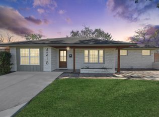 4218 T C Jester Blvd, Houston, TX 77018