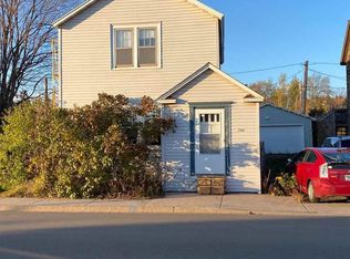 346 W Division St, Ishpeming, MI 49849