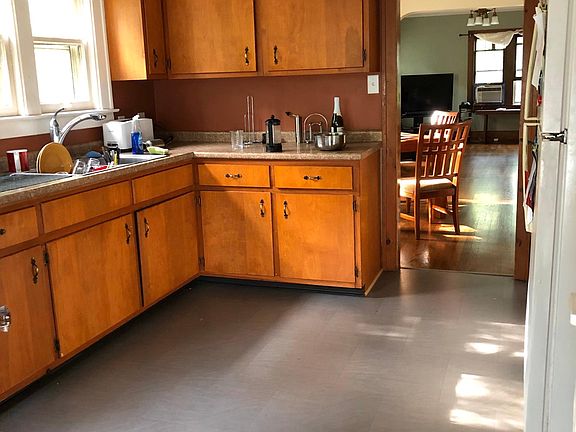 5th image of 1453 Milton St SE #2