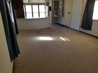 515 Elm St #B, Ogden, KS 66517