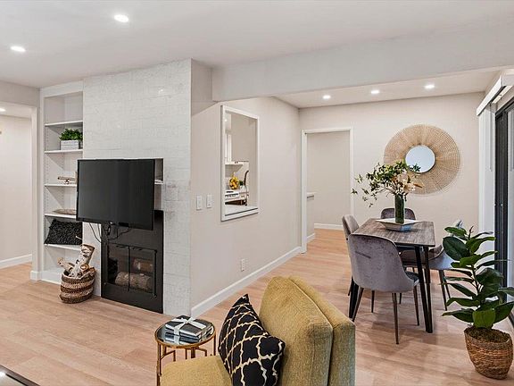 5th image of 20812 4th St APT 6