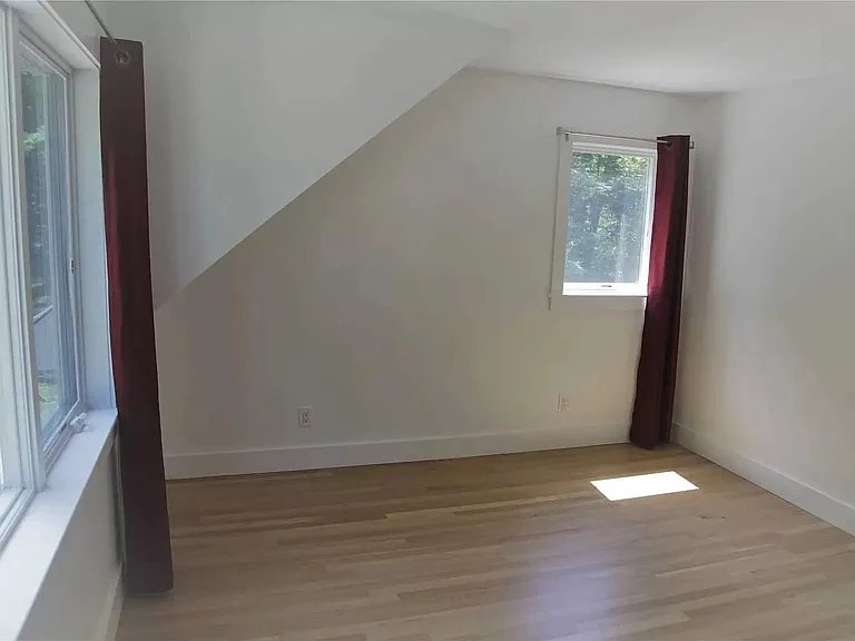 91 Knapp Rd — Photo 12