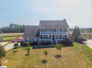 23 Exmoor Ct, Pelzer, SC 29669