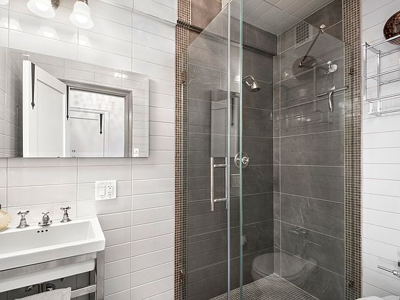3rd image of 320 Central Park W APT 10E