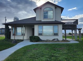 2390 W Overland Rd, Meridian, ID 83642