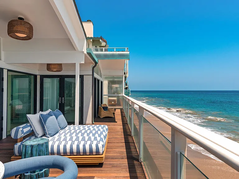 27044 Malibu Cove Colony Dr — Photo 9