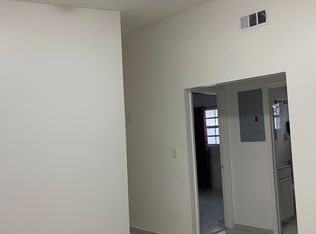 2605 W 74th St, Hialeah, FL 33016