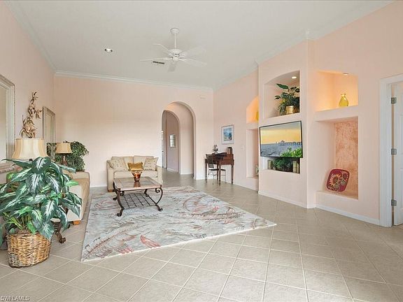 5th image of 23117 Oakglen LN