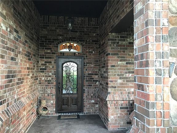 3rd image of 4217 San Simeon Ln