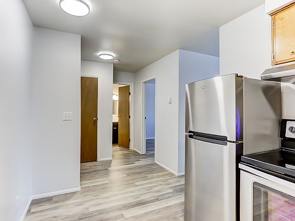 2nd image of 1212 Bellefontaine Ave #17257238