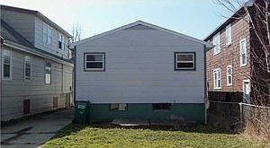 4th image of 45 Allegany St