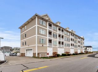 580 Winnacunnet Rd #305, Hampton, NH 03842