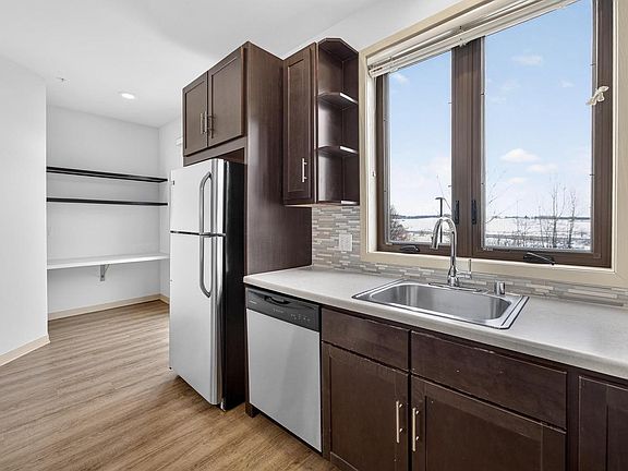 4th image of 2816 No Oaks Ridge