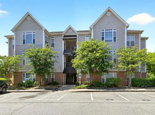2510 Friedland Pl APT 303, Raleigh, NC 27617