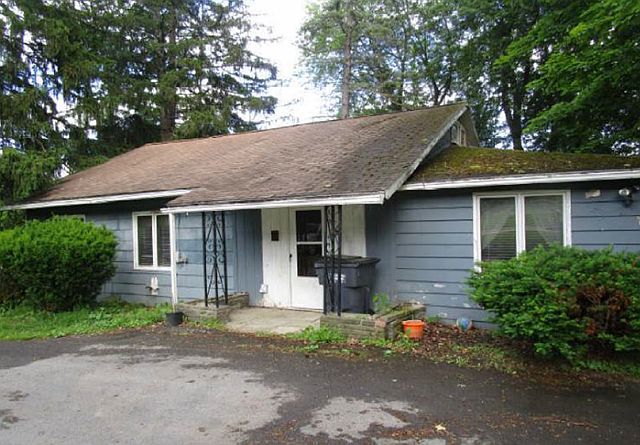 2nd image of 5609 Water St