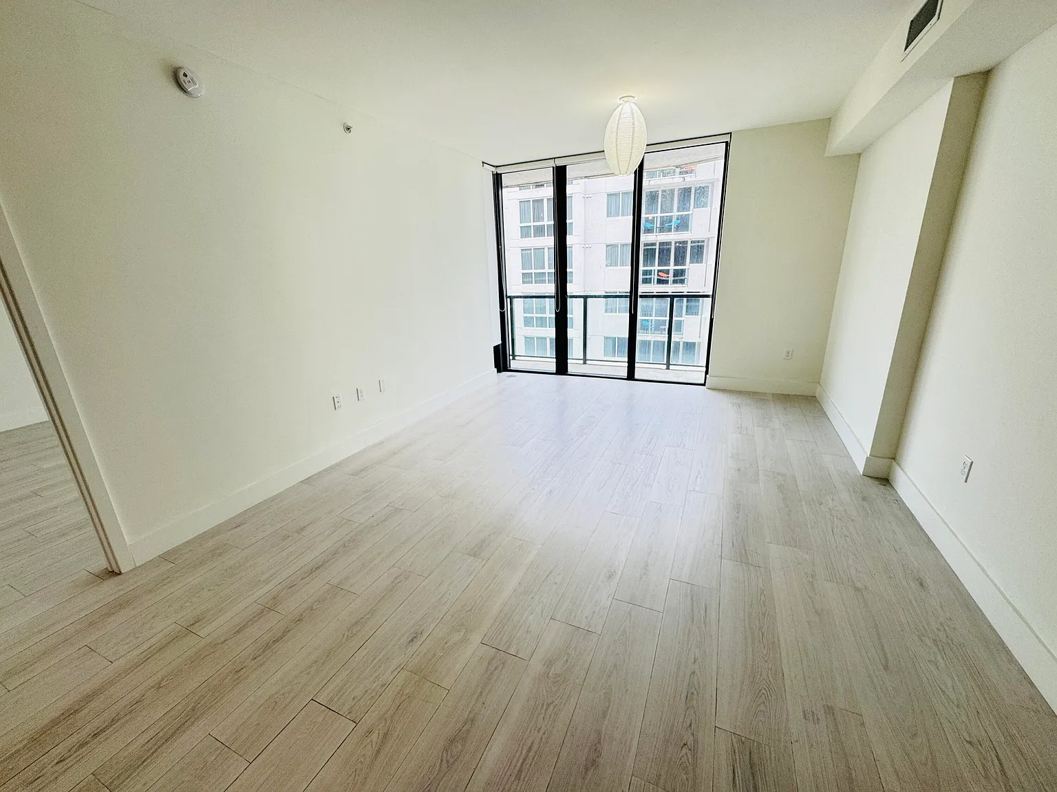 1 bed, 1.0 bath, 714 sqft, $2,800 — Photo 4