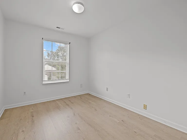 3676 Watkins Ridge Ct — Photo 22