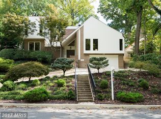 8169 E Beach Dr NW, Washington, DC 20012