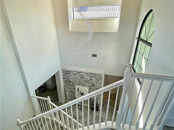 Home For Sale In Stonecreek