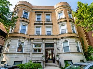 1352 E 48th St APT 1W, Chicago, IL