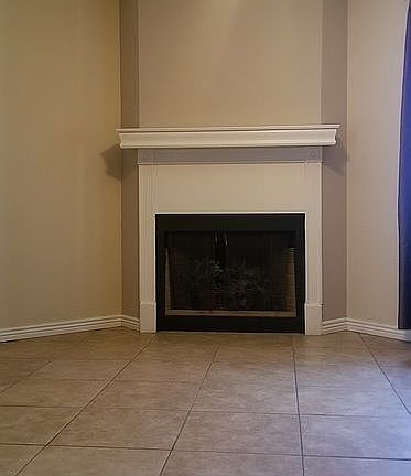 4th image of 921 W University Dr Unit 1188